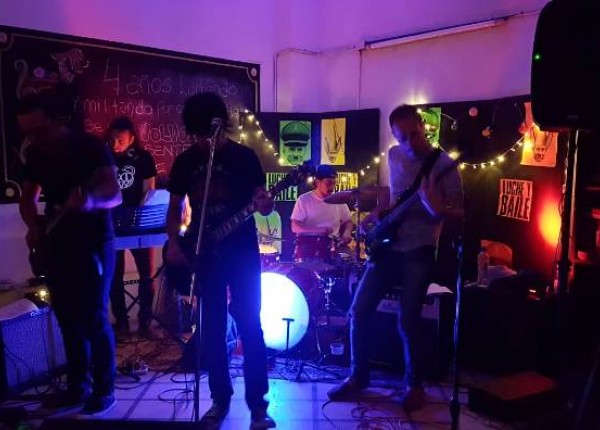 Brindis Comuna 1 2019 Banda